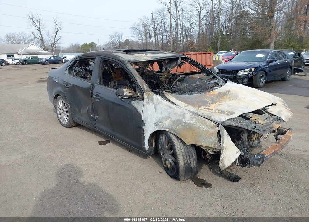 2008 VOLKSWAGEN JETTA SEDAN WOLFSBURG VIN: 3VWRJ71K88M194666