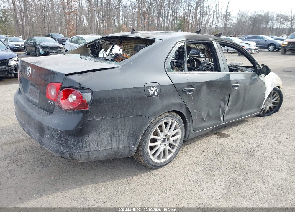 2008 VOLKSWAGEN JETTA SEDAN WOLFSBURG VIN: 3VWRJ71K88M194666