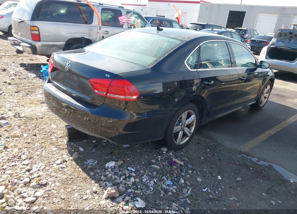2012 VOLKSWAGEN PASSAT 2.5L SE VIN: 1VWBH7A38CC093028