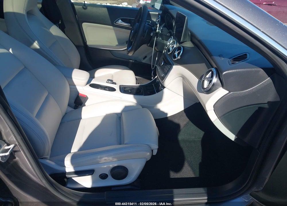 2017 MERCEDES-BENZ CLA 250 4MATIC VIN: WDDSJ4GB9HN401426