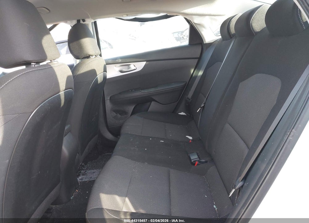 2024 KIA FORTE LXS VIN: 3KPF24AD7RE696132