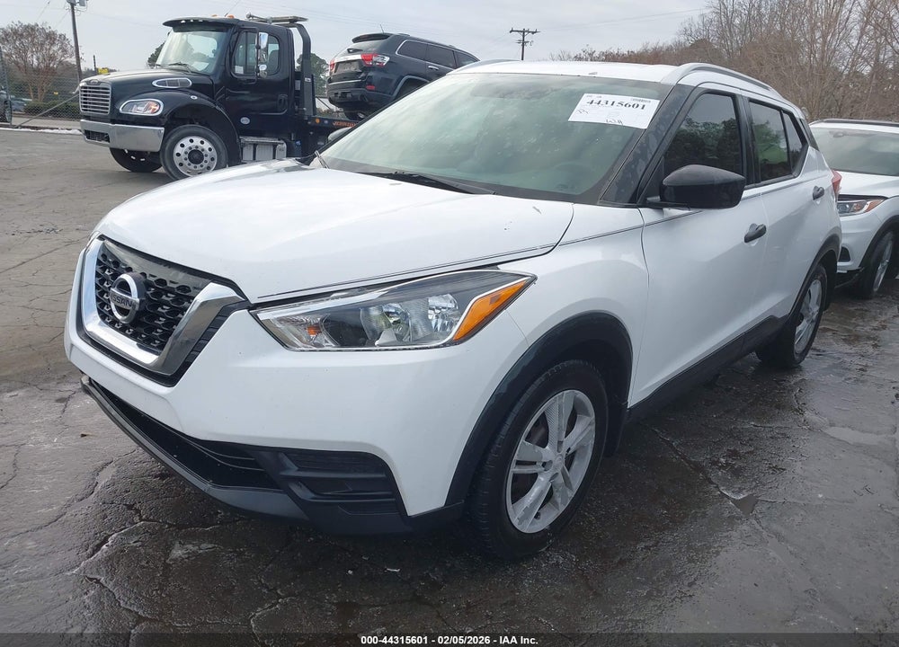 2018 NISSAN KICKS S VIN: 3N1CP5CU9JL528275