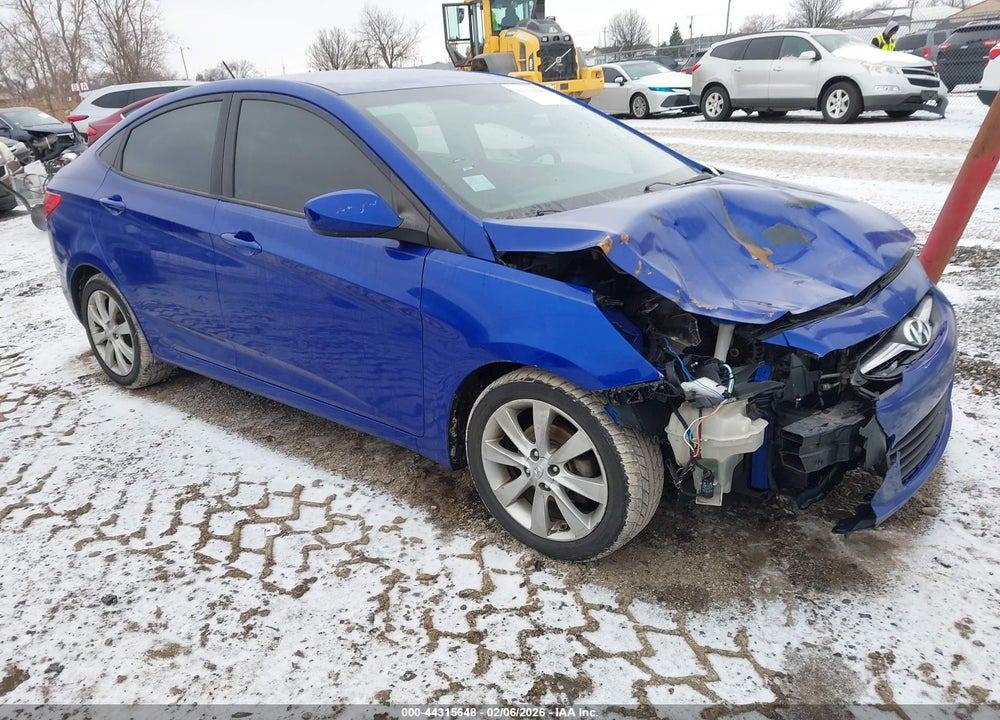 2013 HYUNDAI ACCENT GLS VIN: KMHCU4AE1DU461740
