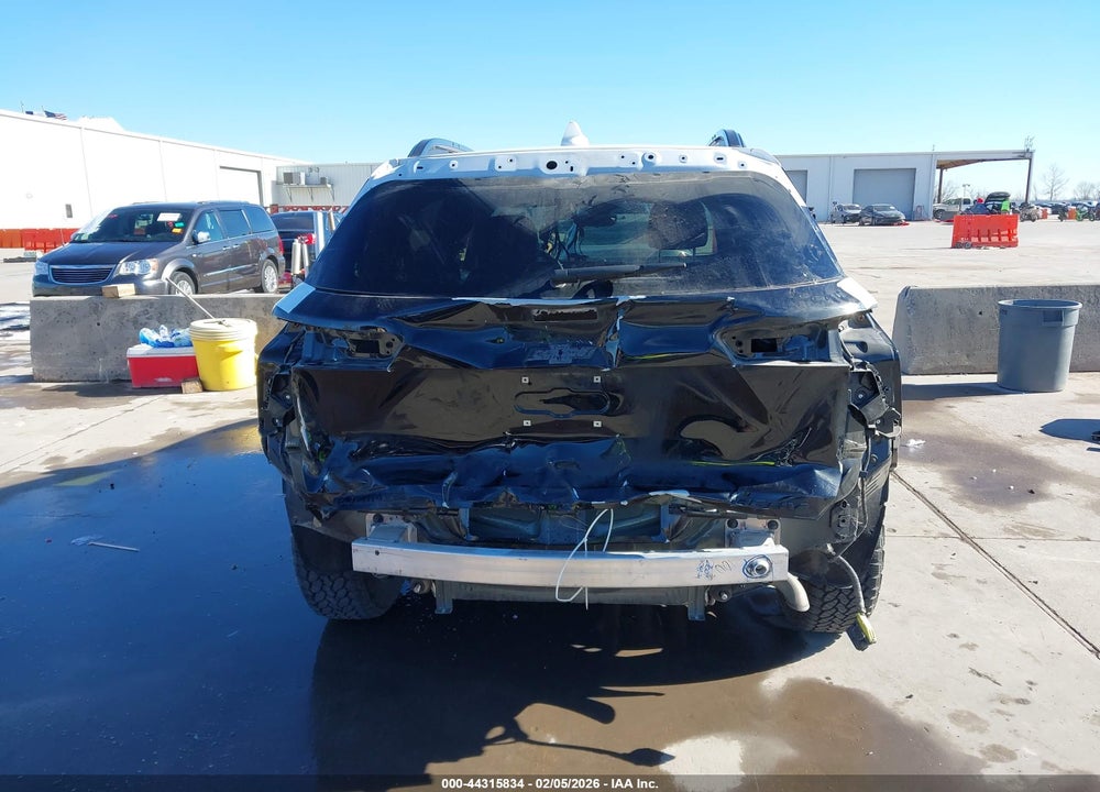 2025 CHEVROLET EQUINOX FWD ACTIV VIN: 3GNAXKEG9SL133225