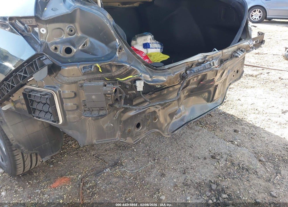 2025 HYUNDAI ELANTRA SEL CONVENIENCE VIN: KMHLS4DG6SU946536