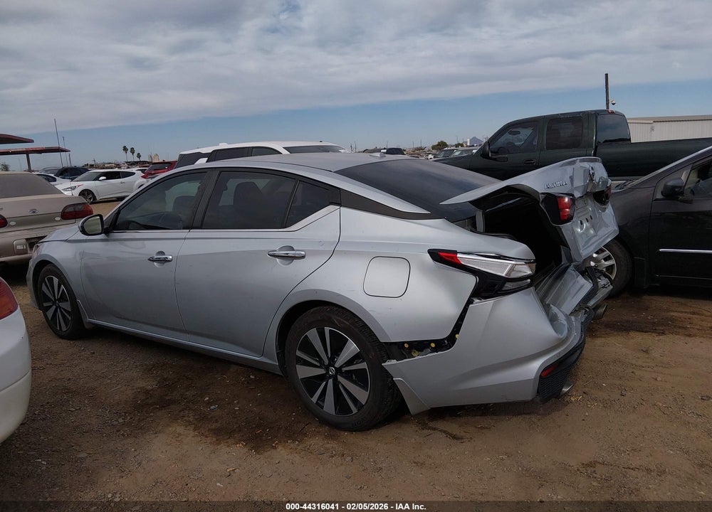 2022 NISSAN ALTIMA SV FWD VIN: 1N4BL4DV5NN333954