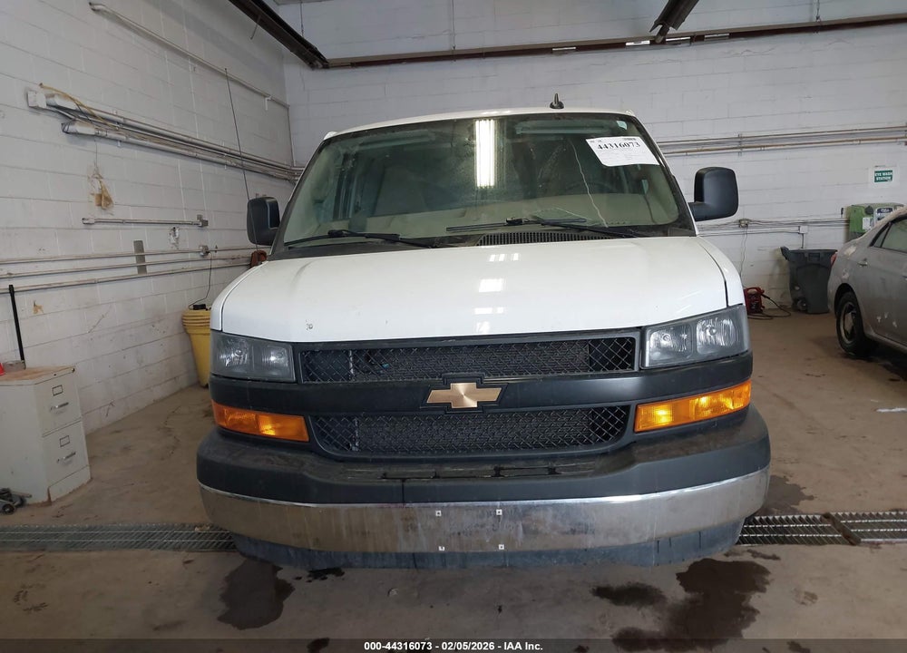 2024 CHEVROLET EXPRESS CARGO RWD 3500 REGULAR WHEELBASE WT VIN: 1GCZGGFP4R1289696