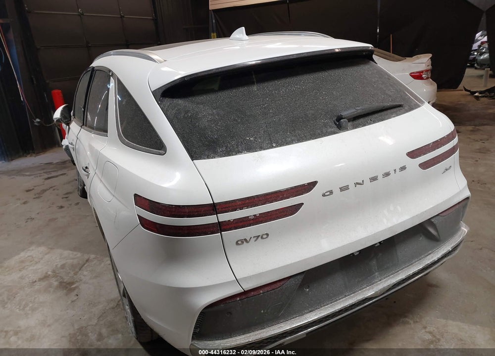 2026 GENESIS GV70 2.5T SELECT VIN: KMUMADTB3TU261488