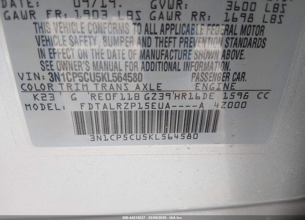 2019 NISSAN KICKS S VIN: 3N1CP5CU5KL564580