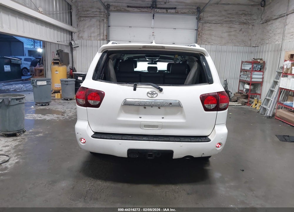 2018 TOYOTA SEQUOIA LIMITED 5.7L V8 VIN: 5TDJY5G10JS156918