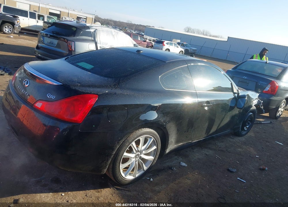 2014 INFINITI Q60 JOURNEY VIN: JN1CV6EK4EM110662