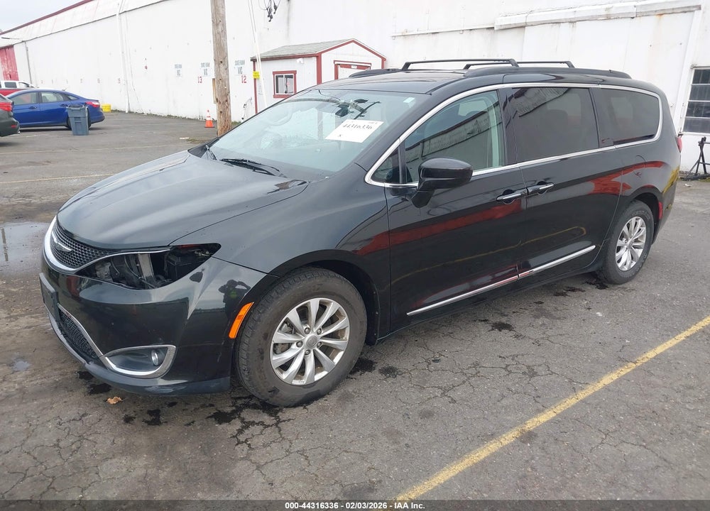 2017 CHRYSLER PACIFICA TOURING-L VIN: 2C4RC1BG2HR642350