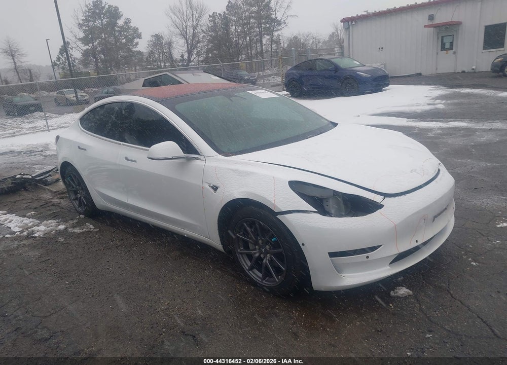 2019 TESLA MODEL 3 LONG RANGE/PERFORMANCE VIN: 5YJ3E1EB3KF199614