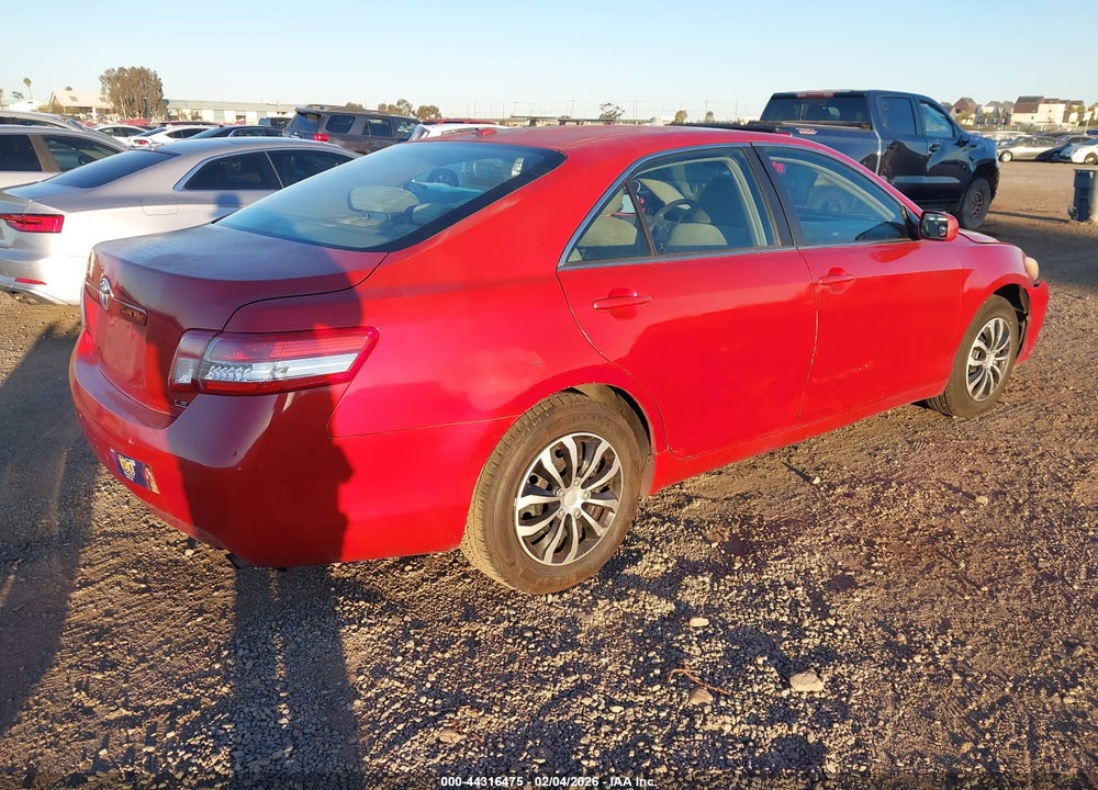 2011 TOYOTA CAMRY LE VIN: 4T1BF3EK3BU738076
