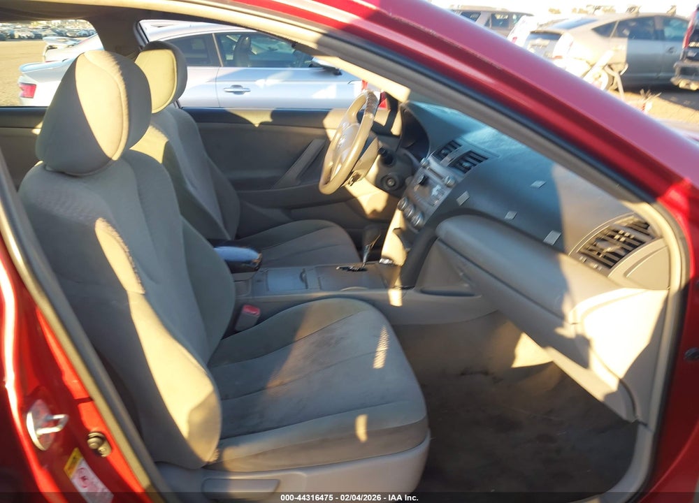 2011 TOYOTA CAMRY LE VIN: 4T1BF3EK3BU738076