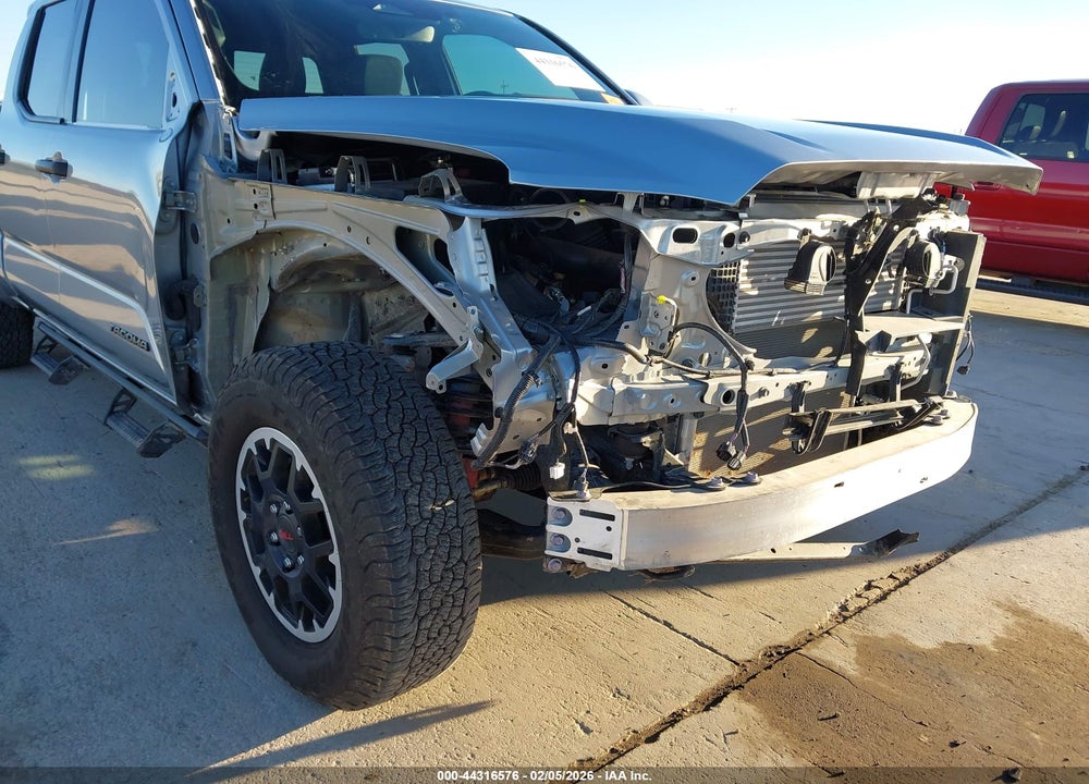 2024 TOYOTA TACOMA TRD OFF ROAD VIN: 3TMLB5JN6RM049163