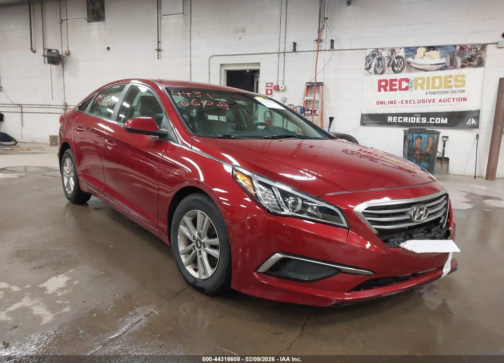 2016 HYUNDAI SONATA VIN: 5NPE24AF4GH412638