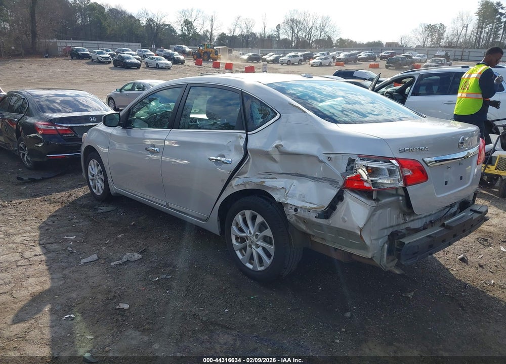2018 NISSAN SENTRA SV VIN: 3N1AB7AP5JL643342