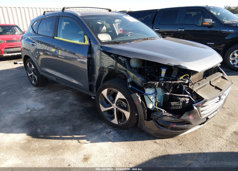 2017 HYUNDAI TUCSON LIMITED VIN: KM8J33A27HU325967