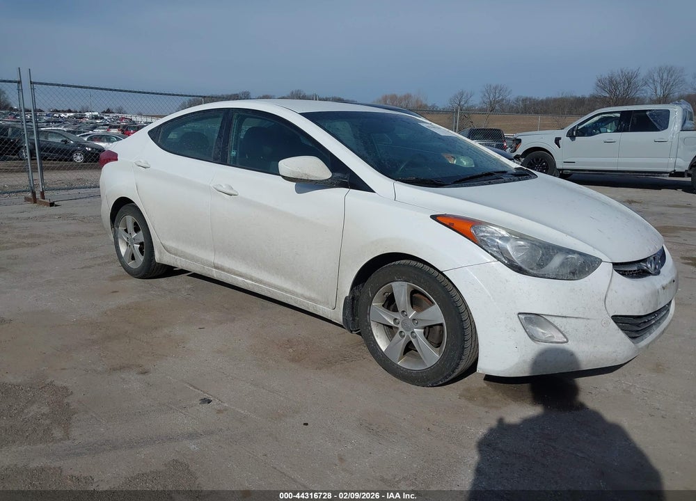 2013 HYUNDAI ELANTRA GLS VIN: 5NPDH4AE7DH424070