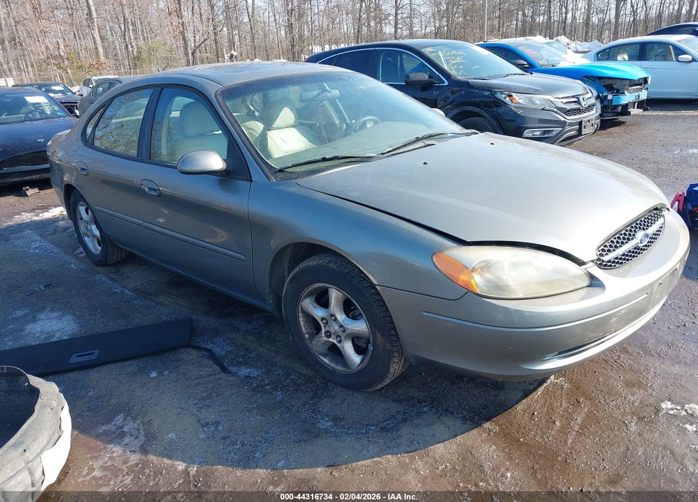 2001 FORD TAURUS SES VIN: 1FAFP55U71A269600