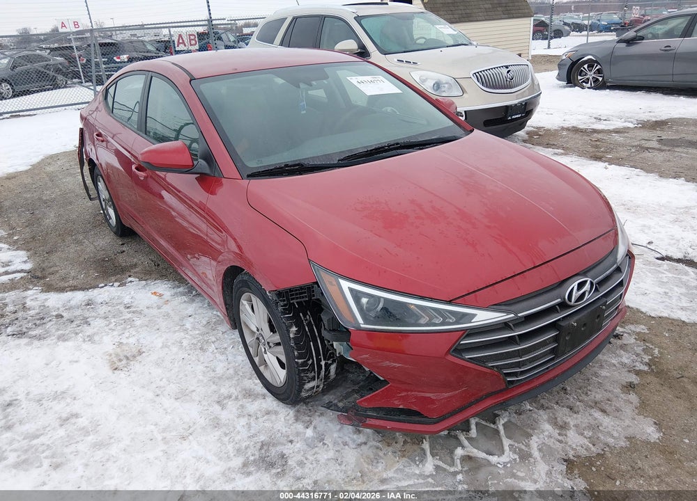 2019 HYUNDAI ELANTRA SEL VIN: 5NPD84LF3KH403185