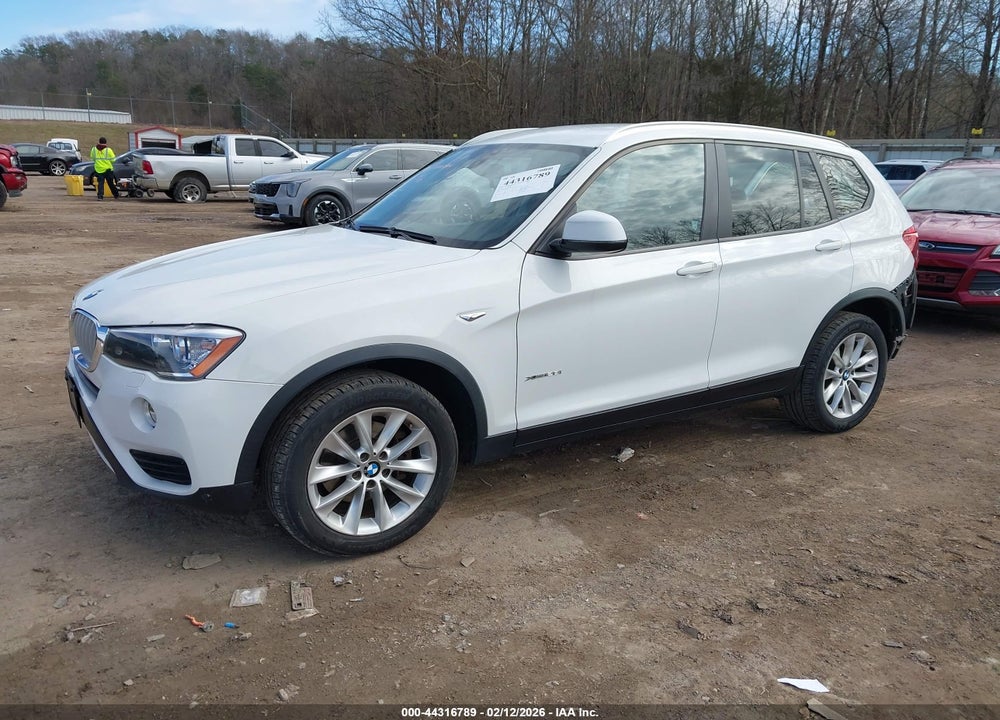 2017 BMW X3 XDRIVE28I VIN: 5UXWX9C33H0T16373