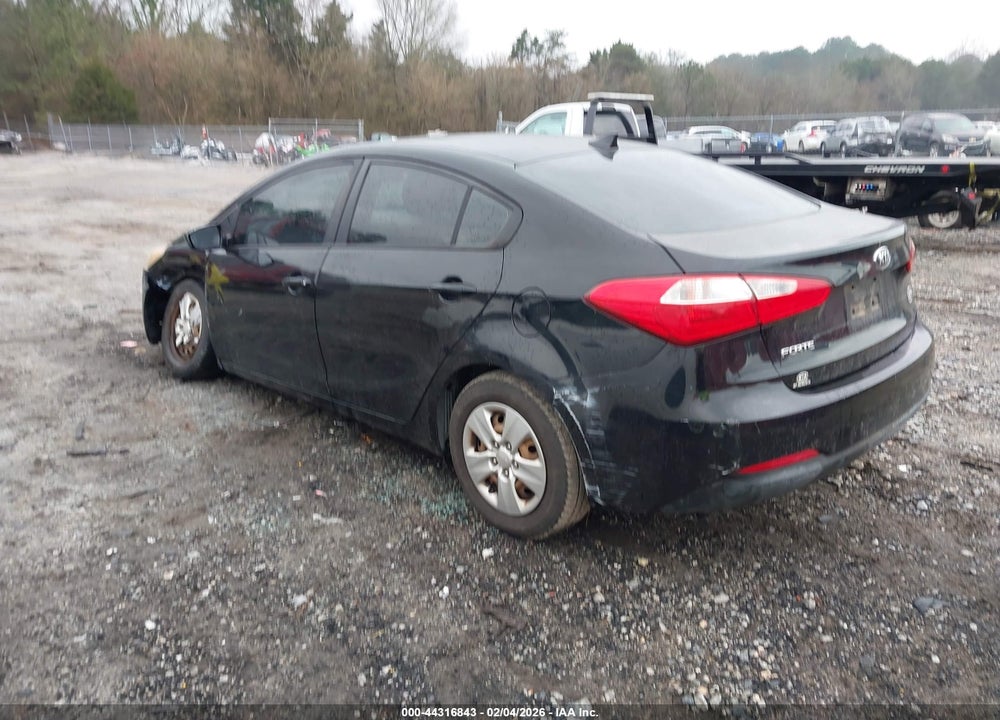 2016 KIA FORTE LX VIN: KNAFK4A60G5521048