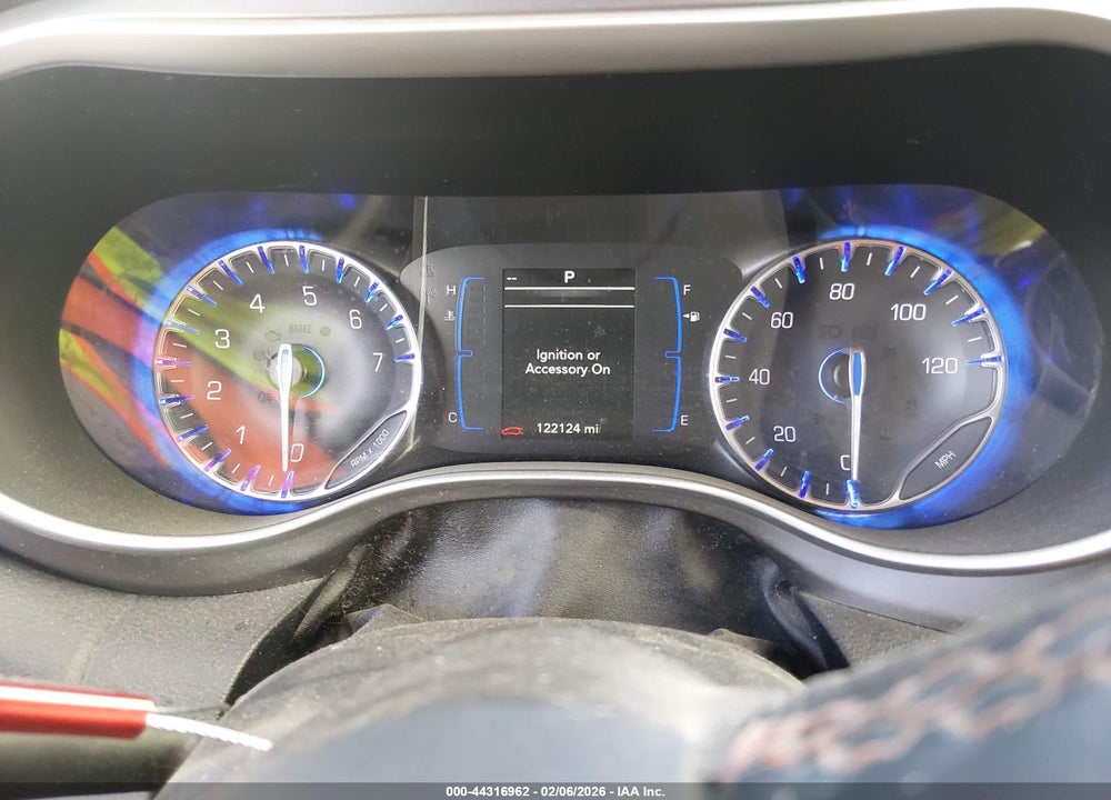 2020 CHRYSLER PACIFICA TOURING L VIN: 2C4RC1BG1LR128207