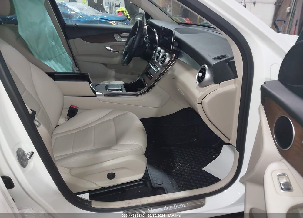 2020 MERCEDES-BENZ GLC 300 4MATIC VIN: W1N0G8EB1LF788916