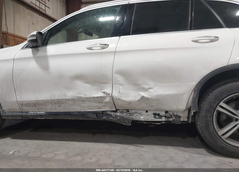 2020 MERCEDES-BENZ GLC 300 4MATIC VIN: W1N0G8EB1LF788916