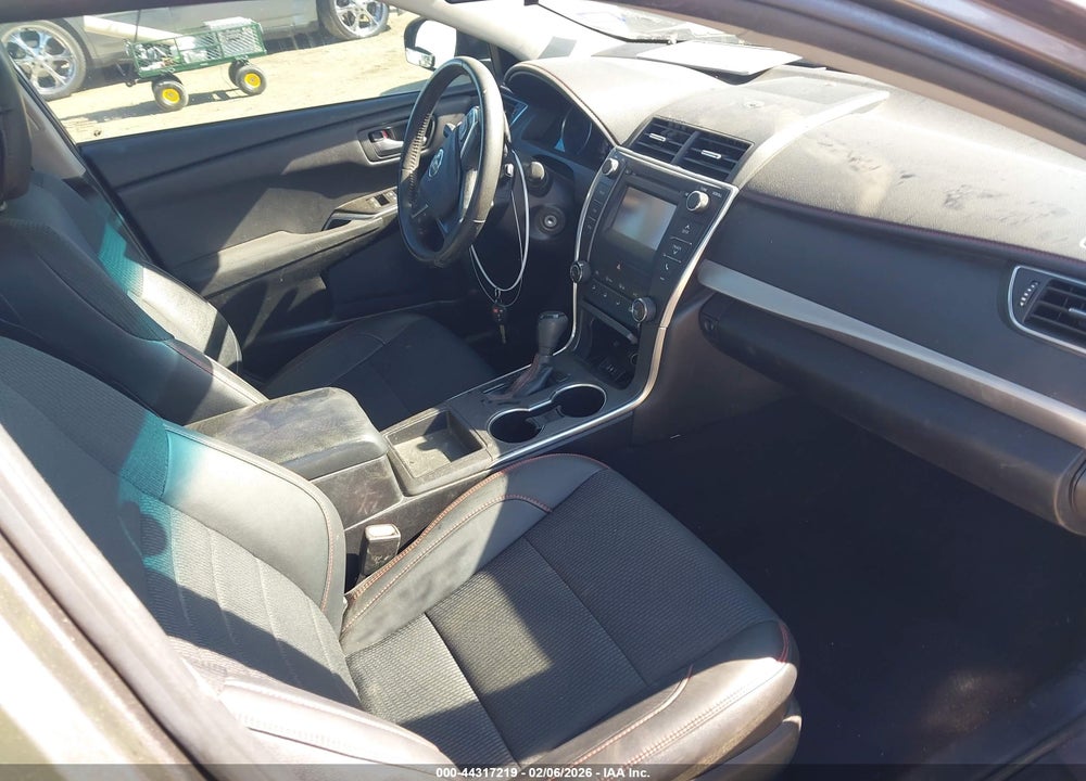2016 TOYOTA CAMRY SE VIN: 4T1BF1FK3GU253849