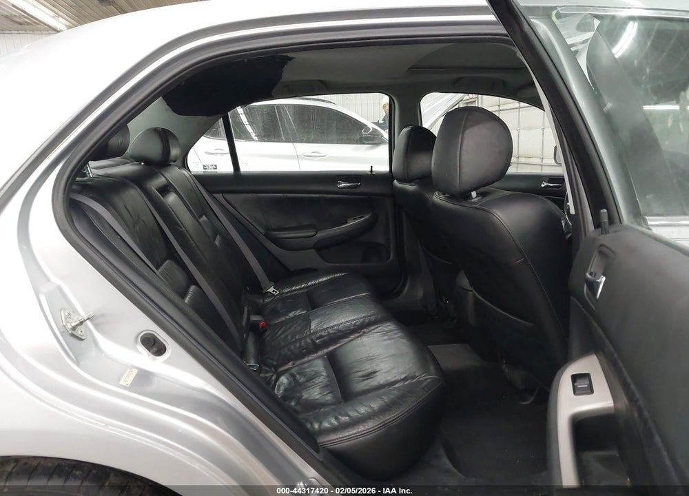 2003 HONDA ACCORD 3.0 EX VIN: 1HGCM66513A005666