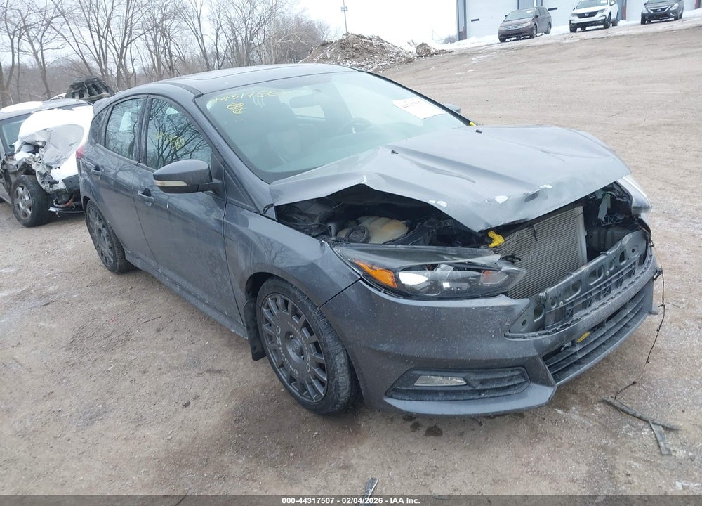 2017 FORD FOCUS ST VIN: 1FADP3L90HL220943