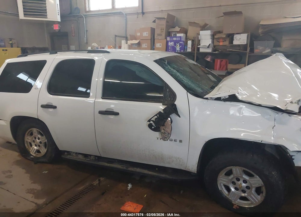 2008 CHEVROLET TAHOE LS VIN: 1GNFK13028R226903