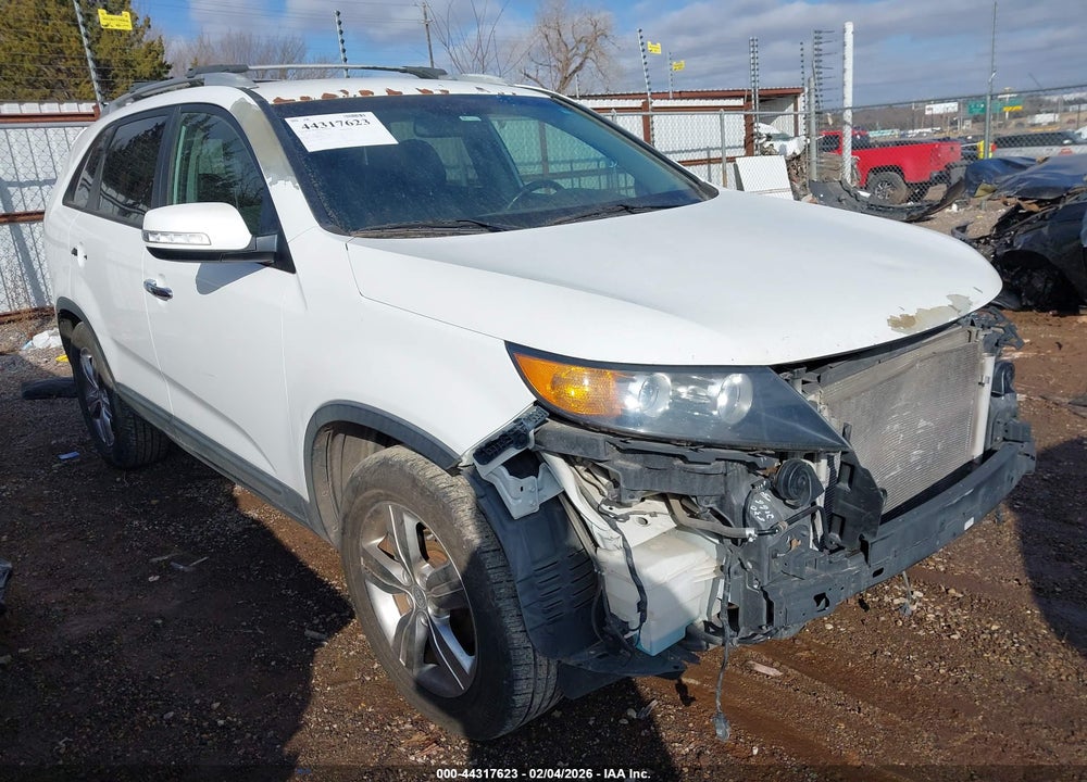 2013 KIA SORENTO EX VIN: 5XYKU4A69DG351674