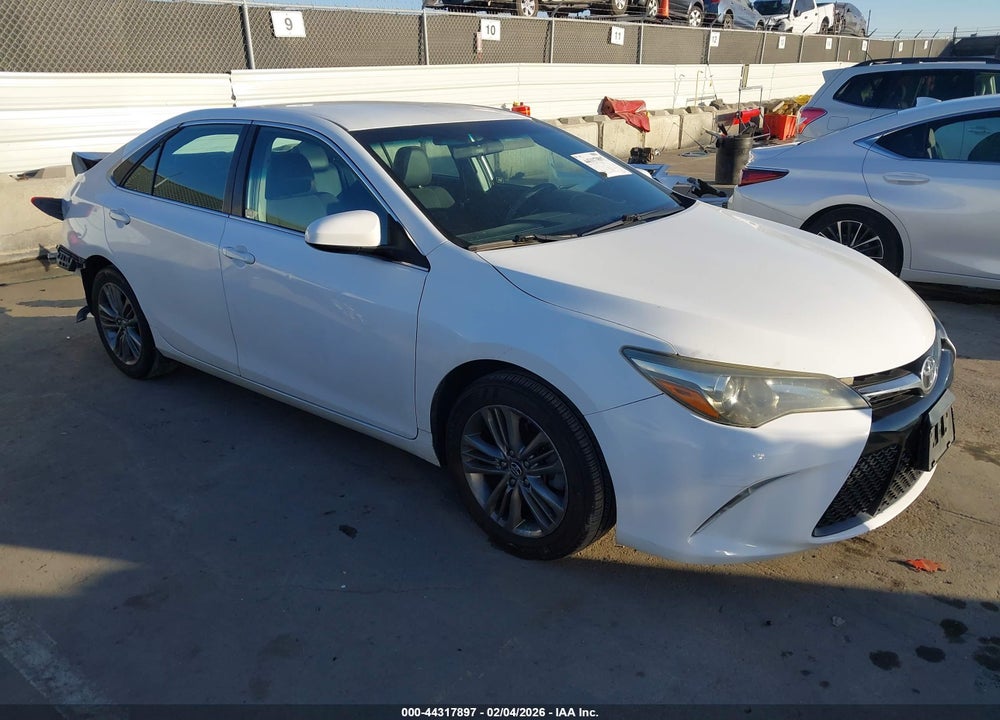 2017 TOYOTA CAMRY SE VIN: 4T1BF1FK4HU273786