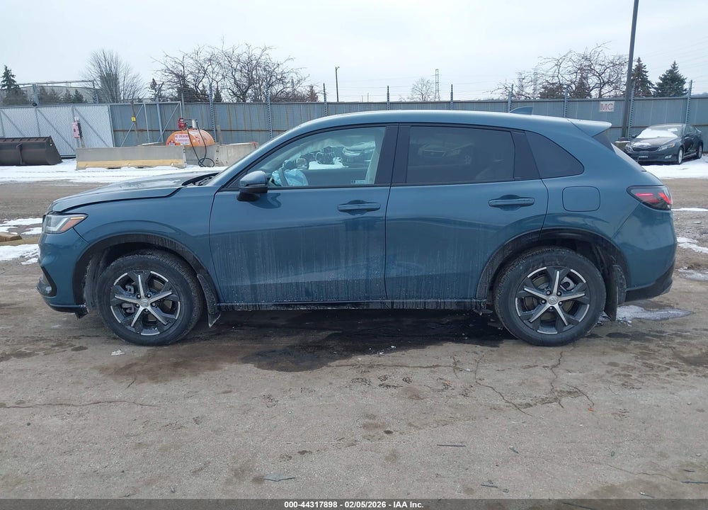 2024 HONDA HR-V AWD EX-L/AWD EX-L W/O BSI VIN: 3CZRZ2H7XRM708884