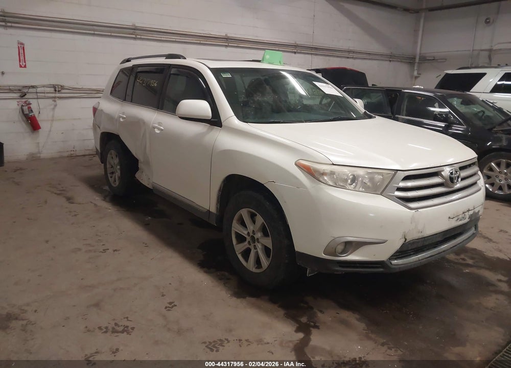 2013 TOYOTA HIGHLANDER SE V6 VIN: 5TDBK3EHXDS255891