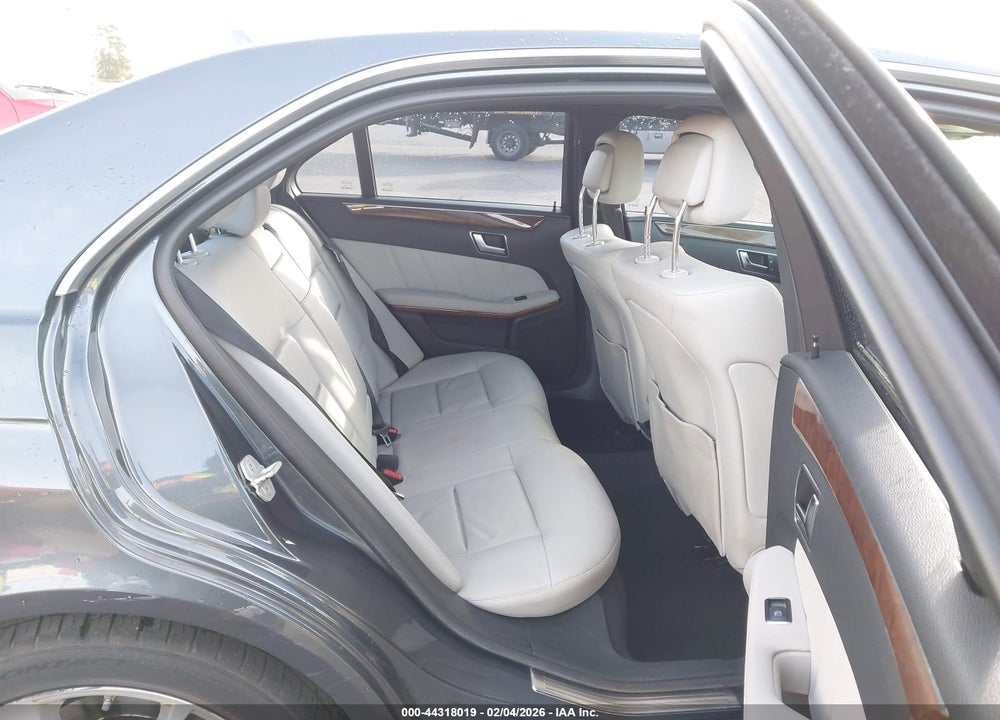 2013 MERCEDES-BENZ E 350 4MATIC VIN: WDDHF8JB6DA730226