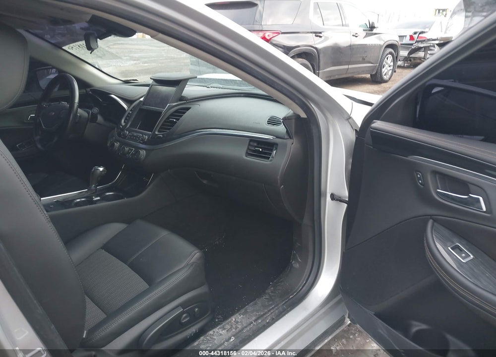 2019 CHEVROLET IMPALA LT VIN: 1G11Z5SA7KU139866