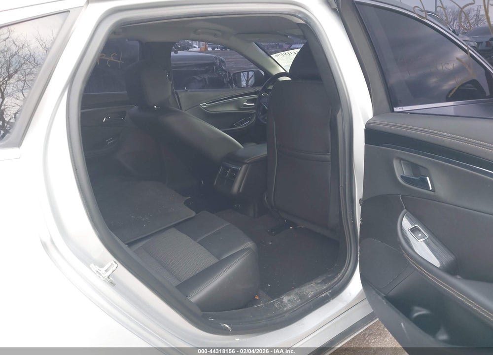 2019 CHEVROLET IMPALA LT VIN: 1G11Z5SA7KU139866