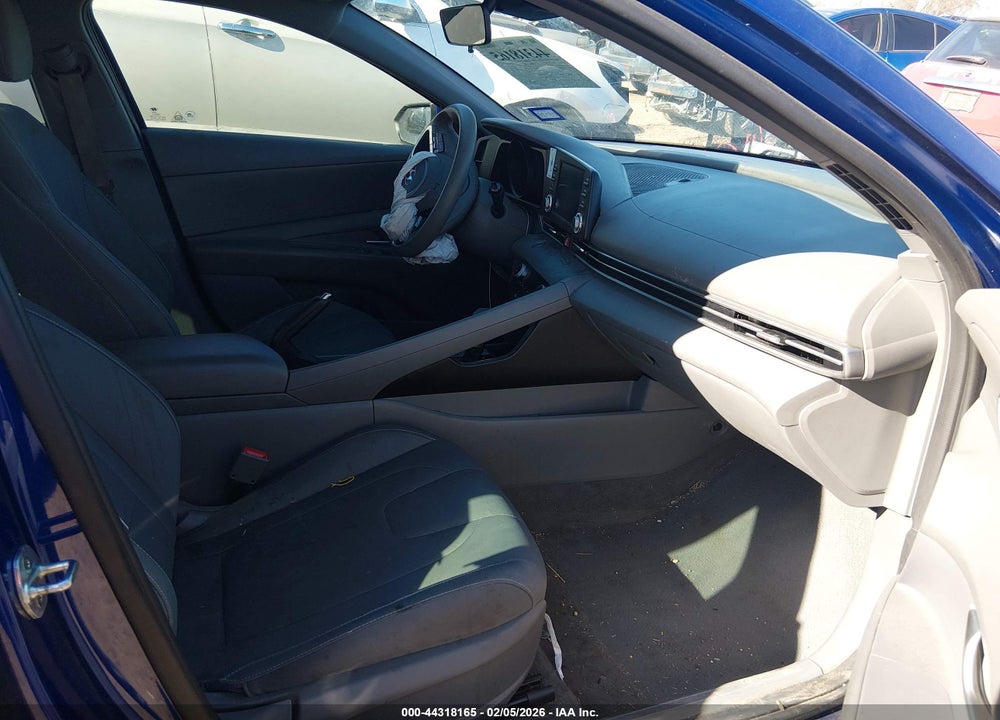 2021 HYUNDAI ELANTRA SEL VIN: 5NPLM4AG1MH040553