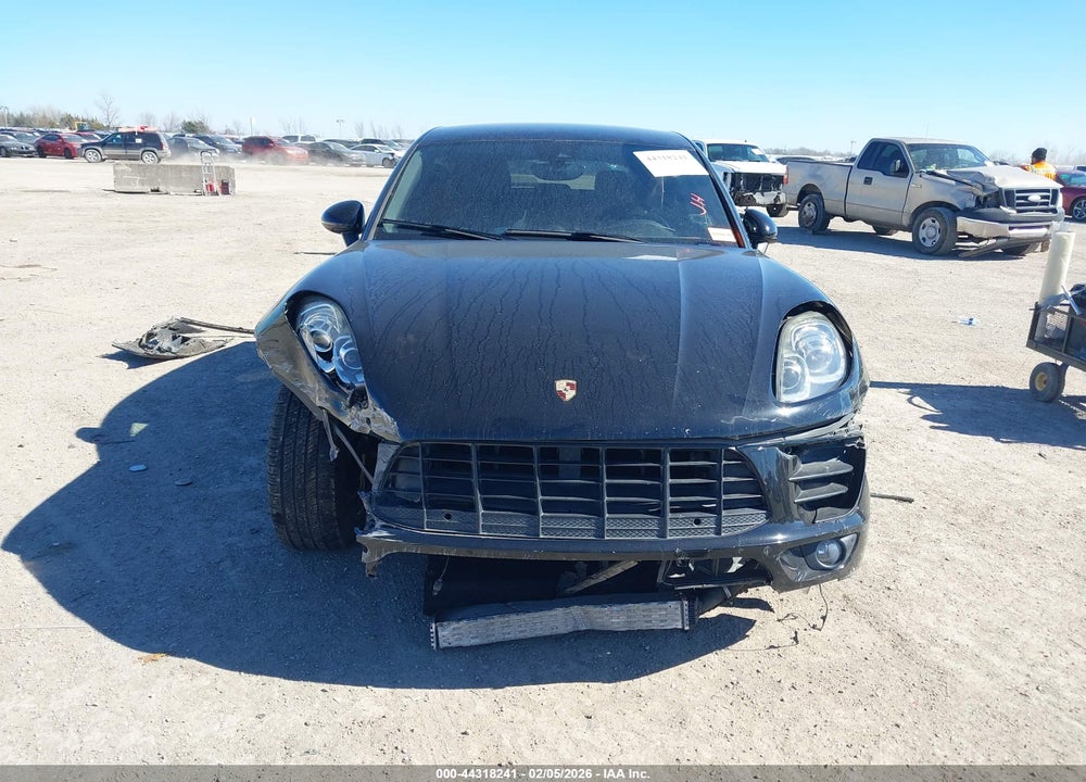 2017 PORSCHE MACAN VIN: WP1AA2A53HLB82227