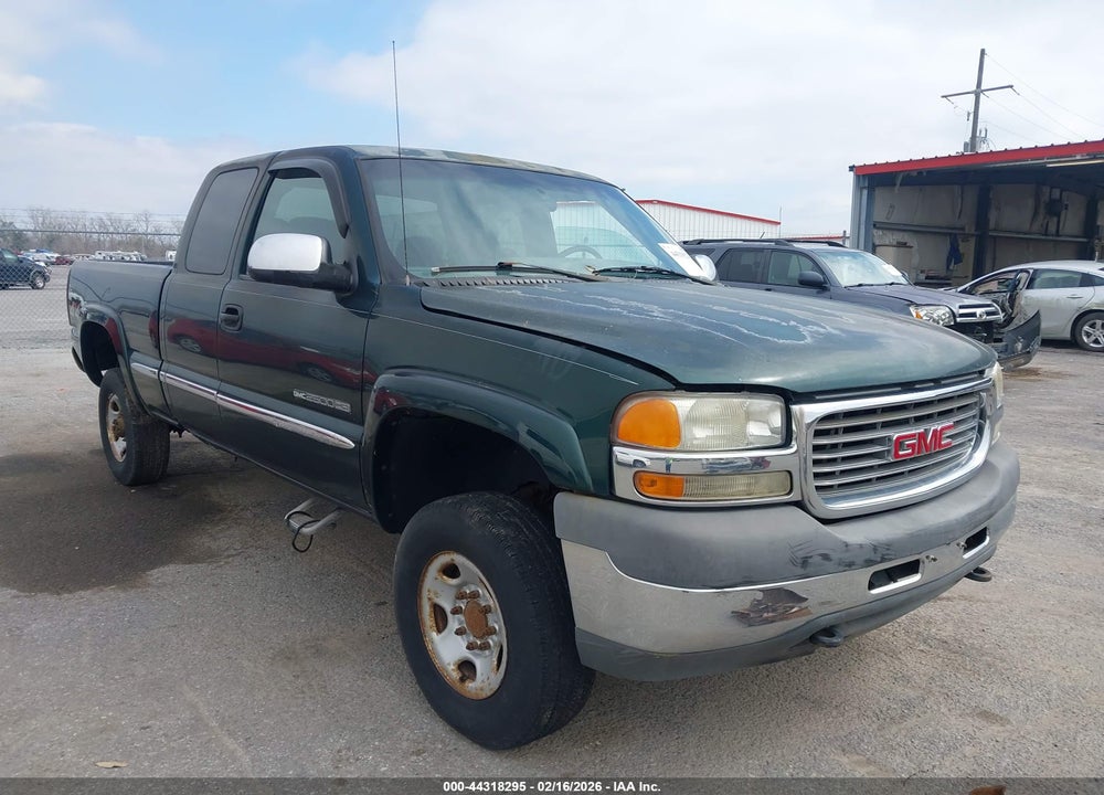2002 GMC SIERRA 2500HD SLE VIN: 1GTHK29UX2E278831