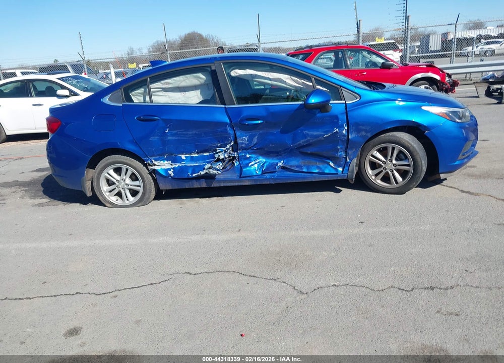2018 CHEVROLET CRUZE LT AUTO VIN: 1G1BE5SM8J7228854