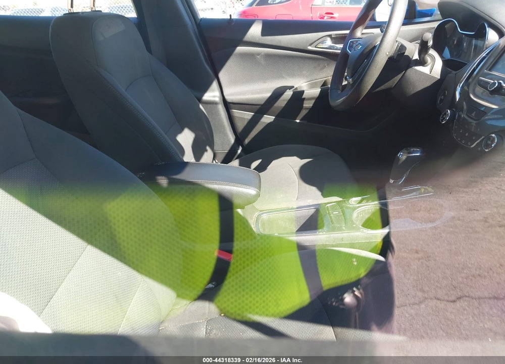 2018 CHEVROLET CRUZE LT AUTO VIN: 1G1BE5SM8J7228854