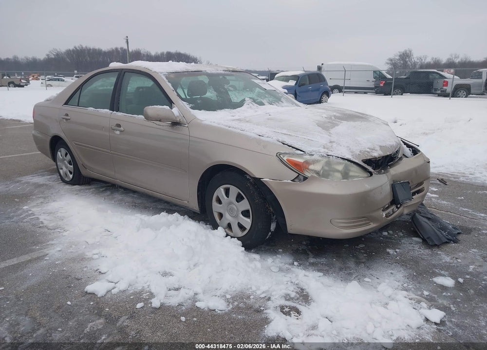 2002 TOYOTA CAMRY LE VIN: 4T1BE32K52U565992