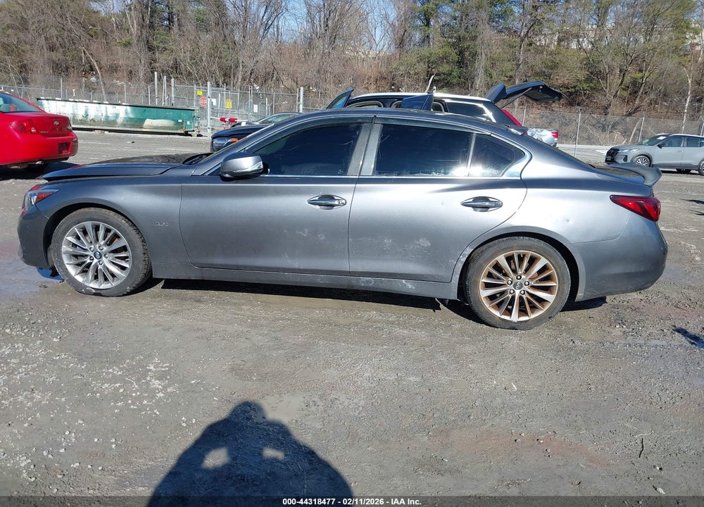 2019 INFINITI Q50 3.0T LUXE VIN: JN1EV7AR0KM555980