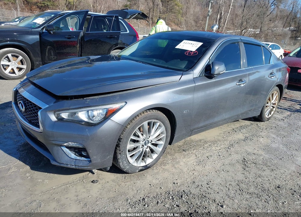 2019 INFINITI Q50 3.0T LUXE VIN: JN1EV7AR0KM555980
